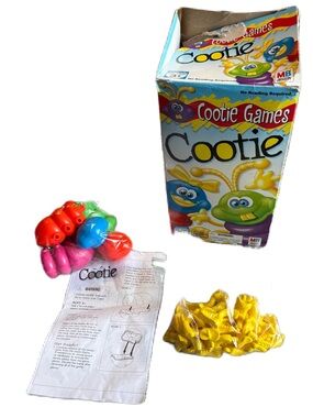 1999 Milton Bradley Cootie Game Complete Vintage Bug